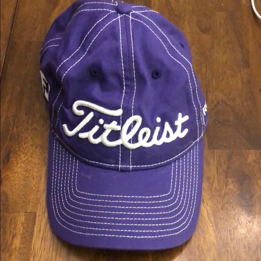 Titleist hat